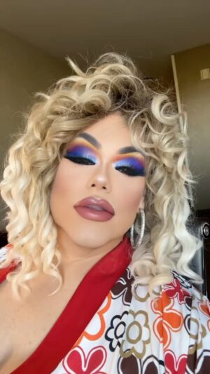 Darienne Lake Instagram - September 16th @edibles_restaurant for @rocdragmetobrunch with @aggydune @mrskashadavis & @dariennelake