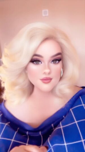 Darienne Lake Instagram - See you August 26th in Atlanta!