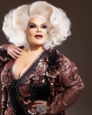 Darienne Lake Instagram - A little behind the scenes and the finished product.

Photo: @jeremyagable and @camillo_obscuro
