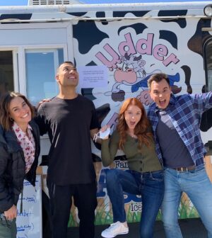 Darin Brooks Instagram - YEAHHH!!! 🙌👏💪 (That’s what I’m screaming in the picture) — Amber Brown airing this summer!! JULY 29th on @appletvplus Can’t wait to see it! What about YOU??? 🔥😁😎🤙 Super proud of all these people!!! A HUGE thank you to @bonniehunt_real and @bobprods @boatrocker and the lovely folks at @appletvplus | Such an amazingly talented, funny and heart warming group of people - actors, directors, producers and all of the CREW! We couldn’t do any of it without you!! 👏👏👏 I’m just super excited! Cheers!! 😎👍🙌👏 #AmberBrown #appletv #appletvplus #summertime