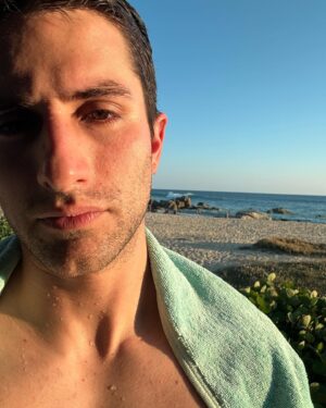 Dario Yazbek Bernal Instagram - Tu tía de vacaciones ( y no, no es @manolocaro )