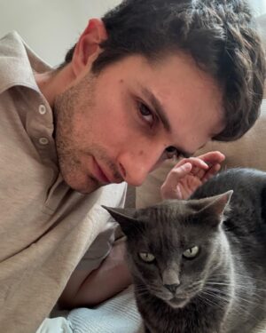 Dario Yazbek Bernal Instagram - Perritos y gatitos del último mes