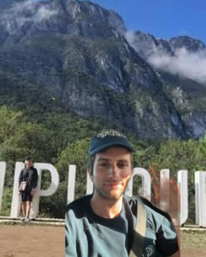 Dario Yazbek Bernal Instagram - Cásense con sus primxs , Monterrey es la prueba que no hay problema .