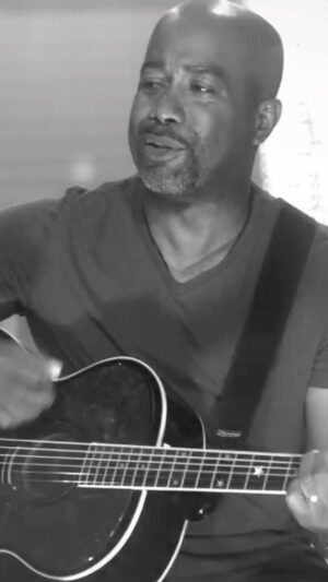 Darius Rucker Instagram - My album Southern Style was released 9 years ago! 🤯