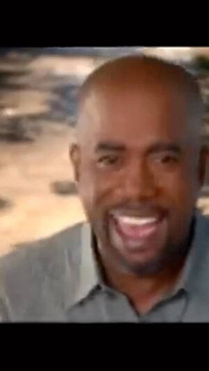 Darius Rucker Instagram - Don’t need no five star reservations... Happy Valentine’s Day!