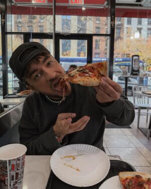 Darko Bozovic Instagram - Bon 1er janvier c’est summer body