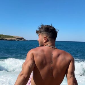 Darko Bozovic Instagram - Je recharge les batteries 🔋🏝️