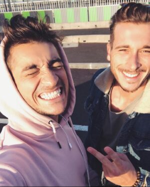 Darko Bozovic Instagram - 2023-2016 : Joyeux anniversaire à mon meilleur ami, mon confident, mon amant @juliengeloen 🤣🤣🤣🤣🤝