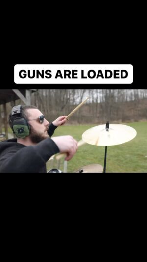 Daron Malakian Instagram - By Special Request, one of my favorite percussionists the @gundrummer covering DMSOB’s “Guns are Loaded”!!!! 

#DaronMalakian #ScarsOnBroadway #DMSOB #SystemOfADown #SOAD 
#2A 
#2ndAmendment 
#IWI 
#TS12
#Shotgun