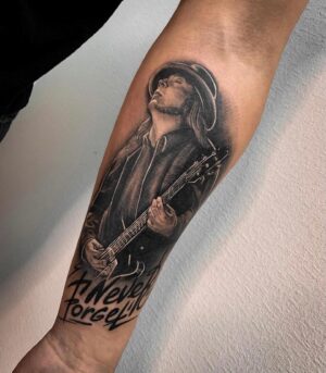 Daron Malakian Instagram - Incredible #NeverForget @ScarsOnBroadway tattoo by @bekker_tattoo.
﻿
﻿﻿#DaronMalakian #ScarsOnBroadway #DMSOB #SystemOfADown #SOAD