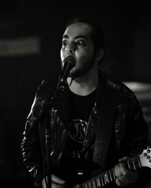 Daron Malakian Instagram - Really feeling the birthday love today… Thank you all!

📷: @armenkeleshian

#DaronMalakian #DMSOB #ScarsOnBroadway #SOAD #SystemOfADown
