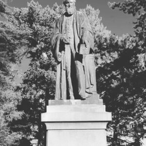 Darren Aronofsky Instagram - nice to see a statue of a scientist. more of this.