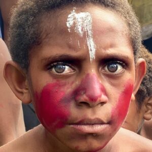 Darren Aronofsky Instagram - met some great souls. thank you #png for the hospitality and generosity.