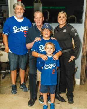 Darryl Strawberry Instagram - This past Tuesday was a blast at Legends’ Attic with Darryl Strawberry and Orel Hershiser! ✨⚾️ 🍓We hope you enjoyed the incredible stories and memories shared by these baseball legends! Thanks to everyone who joined us for this unforgettable event!🔥 #LegendsAttic #DarrylStrawberry #OrelHershiser