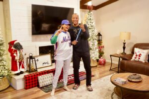 Darryl Strawberry Instagram - Happy Birthday to my sweet baby girl @jewelstrawberry you’re a very special young lady and so much more is coming your way!! I Love You Daddy 🍓 Have an awesome day! ❤️