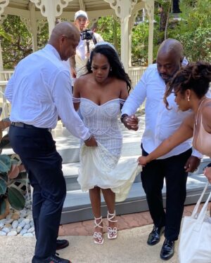 Darryl Strawberry Instagram - Happy birthday to my oldest beautiful daughter @diamond_strawberry 🎉🎉🎉🎉 May the good Lord continue to be with you each day.. We celebrate you on this very special day! Enjoy yourself with your family and friends. Proud of You! Love ya Daddy 🍓❤️