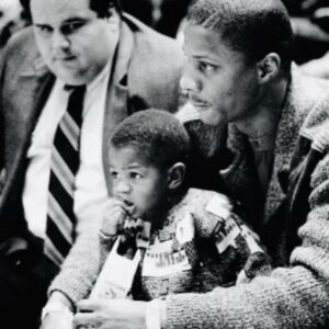 Darryl Strawberry Instagram - Happy birthday to my first born @dj_straw8 🎉🎉 Just wanted to say how proud I am of you for becoming the Man, Husband and Father that you are with your beautiful family! Enjoy yourself on this wonderful day! Love You Daddy 🍓🫶🏾