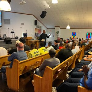 Darryl Strawberry Instagram - Doing Ministry yesterday with the Buffalo Bills Chaplain Len Vandenvos and his family and these players was pretty incredible at Angola prison. It truly was an impact day of faith and compassion in the lives of both the inmates and all of us being together bringing the hope of Jesus Christ. The dedication and love shown by Len and his family and the players was truly inspiring, as they shared their hope, joy to those who need it most. Together with all of us making a difference and spreading positivity within the walls of Angola prison, reminding us all of the power of redemption and the importance of second chances. God is so good. Blessed 🙏🏾✝️