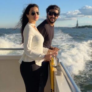 Darshana Banik Instagram - Liberty ❤️🌈

That’s all.

#statueofliberty #newyork #day