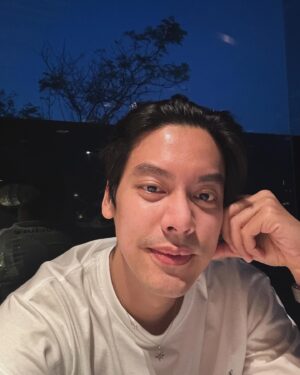 Darvid Kreepolrerk Instagram - เด็กคนนั้นโตมากลายเป็นไอ้เหม่ง😂