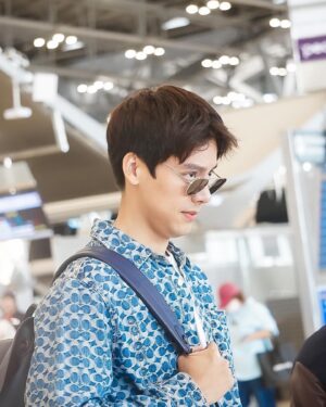 Darvid Kreepolrerk Instagram - ลงให้หมดไม่สนรูปใคร🤣 ขอบคุณเจ้าของภาพจ้า #thxpickub💗 @coach #CoachNY