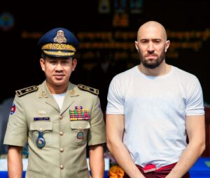 Dave Leduc Instagram - Today I was invited as guest of honor to meet with the families of 600 veterans who are members of the Cambodian Veterans Association. Fighting in the ring is nothing compared to giving your life and body for your nation. I have an immense amount of respect for them. Thank you for your service. Im happy that I was able to give food, donations and smiles to these courageous men and women.