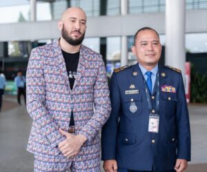 Dave Leduc Instagram - Burmese-Canadian warrior 🇲🇲🇨🇦 arriving in in the Kingdom of Cambodia 🇰🇭 in an American plane 🇺🇸 after a small vacation in Germany 🇩🇪 with his Russian wife 🇷🇺 and showcasing his last victim on his custom suit from Turkey 🇹🇷 we worldwide 🌎
