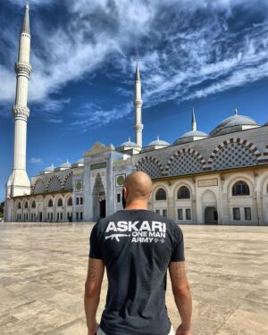 Dave Leduc Instagram - Merhaba 🇹🇷