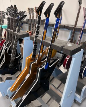 Dave Mustaine Instagram - The third horseman. My ‘Dave Mustaine 24 fret Gibson Explorer.’ One more to go… @gibsonguitar @gibsoncustom @gueikian