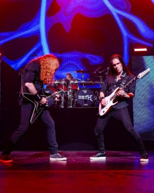 Dave Mustaine Instagram - Take no prisoners, take no shit 👏 

Photo credit: John Nichols