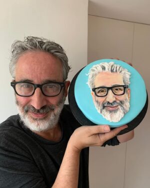 David Baddiel Instagram - Thanks to @facecakeslondon - back story you need to know is that I and @facecakeslondon were an item for some years when young - for this cake version of me now old.