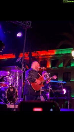 David Barrull Instagram - Hay #jerez lo vuestro no es normal, que fácil es cantaros me emocionasteis cuando escuché a las más de 2.000 personas cantar #Eterno tema que me pedisteis a coro que cantara jajaja muchas gracias por todo el cariño nos vemos pronto si Dios quiere. Bendiciones 😘 
#GiraEterno2024