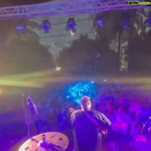 David Barrull Instagram - Me gusta demasiado escucharos cantar 🥰❤️😘