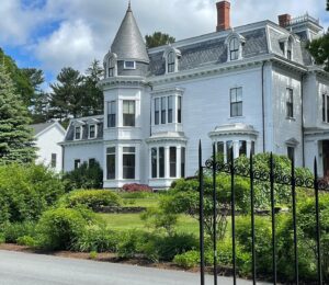 David Bromstad Instagram - Bangor Maine. All I can say is wow. Wow on so many levels. Let’s start with this home…I should say compound, that belongs to the infamous Steven King!!! The house is exactly what u would imagine. Grand and mysterious but very casual. Epic in every way and right in town! The White House is also part of Steven’s world and it’s his own personal library!!! The city was blessed with loads of character and history. But the best part are the people. Wow wow wow!!! I’ve never met a more kind and loving community in all my travels. Im def being back!!!!