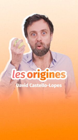 David Castello-Lopes Instagram - @davidcastellolopes remonte aux origines des ramasseurs de balles à @rolandgarros ! Retrouvez @davidcastellolopes et @stephane.bern.officiel dans Historiquement Votre du lundi au vendredi de 16h à 18h sur #europe1 !

#davidcastellolopes #humour #rolandgarros