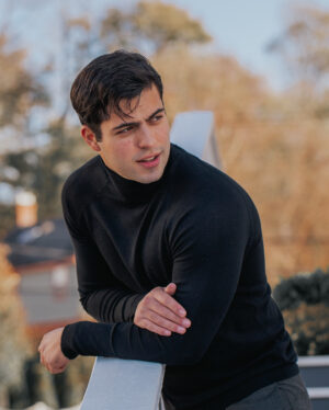 David Castro Instagram - Here comes the Smolder. 📸: @skyrizzo