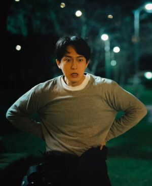 David Chiu Instagram - -
因為各種長年累月的身體損傷、
長時間伏案久坐，
各處痠痛越來越明顯。
-
不知道好友們沒有推薦觀念正確，
超級僵硬初學者能開始的，
“瑜伽老師與課程”。
-
誠心求助 😭🙏
-