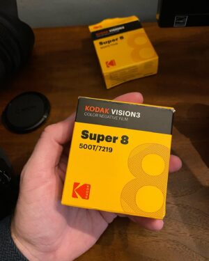 David F. Sandberg Instagram - Doing some experimenting…
I’ve wanted to play around with Super 8 since I was a kid but never did anything about it, so @lottalosten gave me a camera and some film for Christmas ❤️