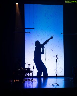 David Fonseca Instagram - Anadia, obrigado pela noite maravilhosa de festa que vivemos no vosso bonito cine-teatro, mais uma casa cheia para este #still25! ❤️

(📸 @joao_pereira_photographer)
