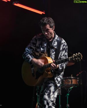 David Fonseca Instagram - Passa agora uma semana do concerto de Fafe, que noite incrível! Obrigado aos Fafenses, aos Fafinhos e aos Fafudos, foi um FESTÃO!!

@municipio_de_fafe @primeiralinhapt