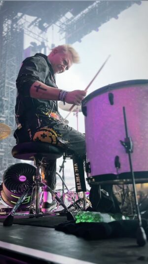 David Friedrich Instagram - Rock am Ring | 2024
It still feels surreal to have played the festival.
When I was 15, I dreamed of playing on the big stage at the Ring. It was an honor 🫡
It took 20 years.
Just don't give up and luck will stay with you. 🖤
