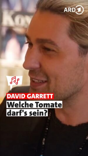 David Garrett Instagram - Tomaten 🍅 Die großen oder die kleinen - welche mag @davidgarrettinsta? 
Mehr gibt’s in der ARD Mediathek - hier findet ihr „Susanne Klehn geht mit David Garrett einkaufen“ von @ard.brisant @mdr_mitteldeutscherrundfunk @i_am_klehn 
#davidgarrett #davidgarrettinsta #violin #interview #shopping