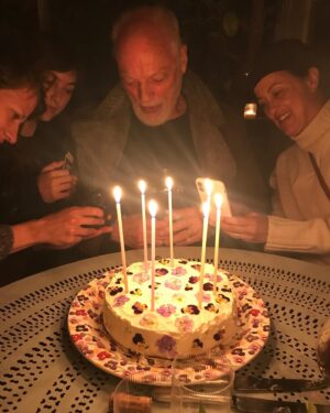 David Gilmour Instagram - #regram @pollysamson: We haven’t done any Von Trapped Family live stream planning today due to birthday but thinking we could show up on Facebook tomorrow at 7pm BST anyway and see how it goes. See you there for music, poetry and conversation? Got any questions for us?