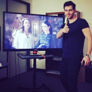 David Giuntoli Instagram - Pensive women of America! Catch my directorial debut tonight on NBC.
#grimm @nbcgrimm #girlpower photo cred: @a_simmons
