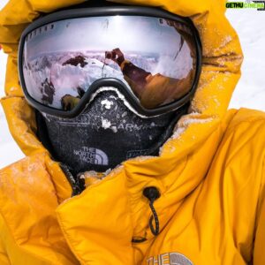 David Göttler Instagram - #MountainMentorMonday!  This time I’m hoping to answer one of the most frequent questions I get asked in the comments of my posts: “Why do I use this face mask?”. 
In the old days, I only used to wear a buff…like in the the first photo which was in winter 2013 on Nanga Parbat. Since then I’ve learned how much room for improvement there really was and ever since I use the Airtrim mask (picture #2) like on Everest, I really feel that I perform so much better and I have much less high altitude coughing. Check out episode 2 of my #MountainMentor series for all the details. 
.
LINK IN BIO!
.
( And ….I hear you! we working hard to get proper english subtitles! thanks for your patience on this. 🙏🏻)
.
#mountainmentor #youtubeseries #neverstopexploring #airtrimmask #tipsandtricks #lifehacks #neverstoplearning @thenorthfacede @alpsolut.pictures