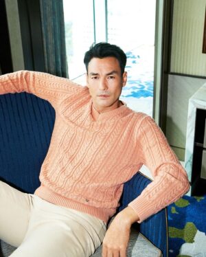 David Lee McInnis Instagram - Repost from @gq_korea
•
#광고 프렌치 클래식 맨즈웨어 브랜드 '다니엘 크레뮤(Daniel Crémieux)'가 배우 데이비드 맥기니스와 2021 F/W 컬렉션을 선보였습니다. 이번 컬렉션은 ‘어떤 스타일에도 진짜 나는 달라지지 않는다’라는 콘셉트의 ‘THIS IS ME'라는 시즌 메시지를b 담아 다양한 상황 속에서도 흔들리지 않는 나를 표현했습니다. 섬세한 패브릭과 정교한 테일러링, 고급스러운 스타일링이 함께한 다니엘 크레뮤를 만나보세요.

@danielcremieux.kr  @davidleemcinnis  #danielcrewschubb mieuxkr  #GQKOREA