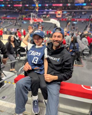 David Lee McInnis Instagram - GO CLIPS!!
Thanks so much @missjamielee for making A’s first game insanely memorable!! 🙏🏻💙🙏🏻💙🙏🏻