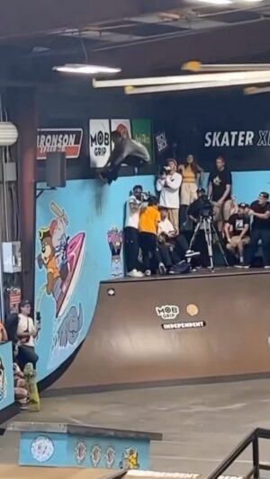 David Loy Instagram - Took some bodies for this one! Thank you @spottampa and the crowd for all the hype! 
Love You All 🤘🏼
@overdrivedefense