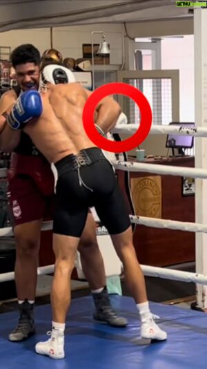 David Nyika Instagram - Not the Noel special!! 🥴😭😂

#sparring #boxing #riyadhseason #may18 #furyusyk #ringoffire