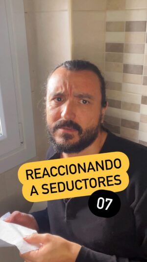 David Pareja Instagram - Está ocupado! - Reaccionando a seductores 07 #ReaccionandoASeductores #humor